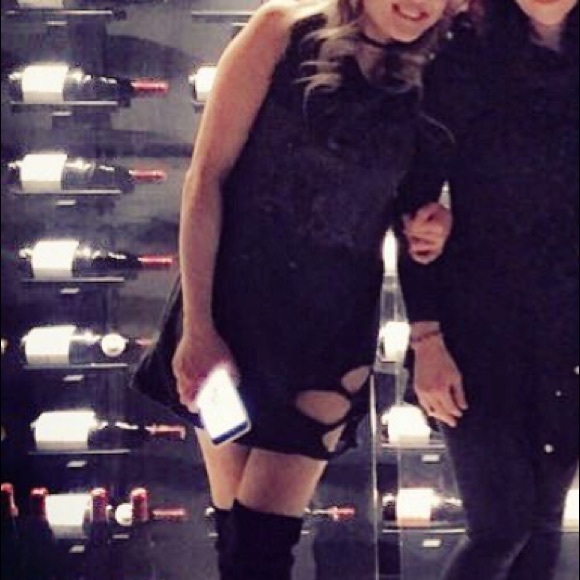 Distressed tshirt dress - Picture 8 of 10